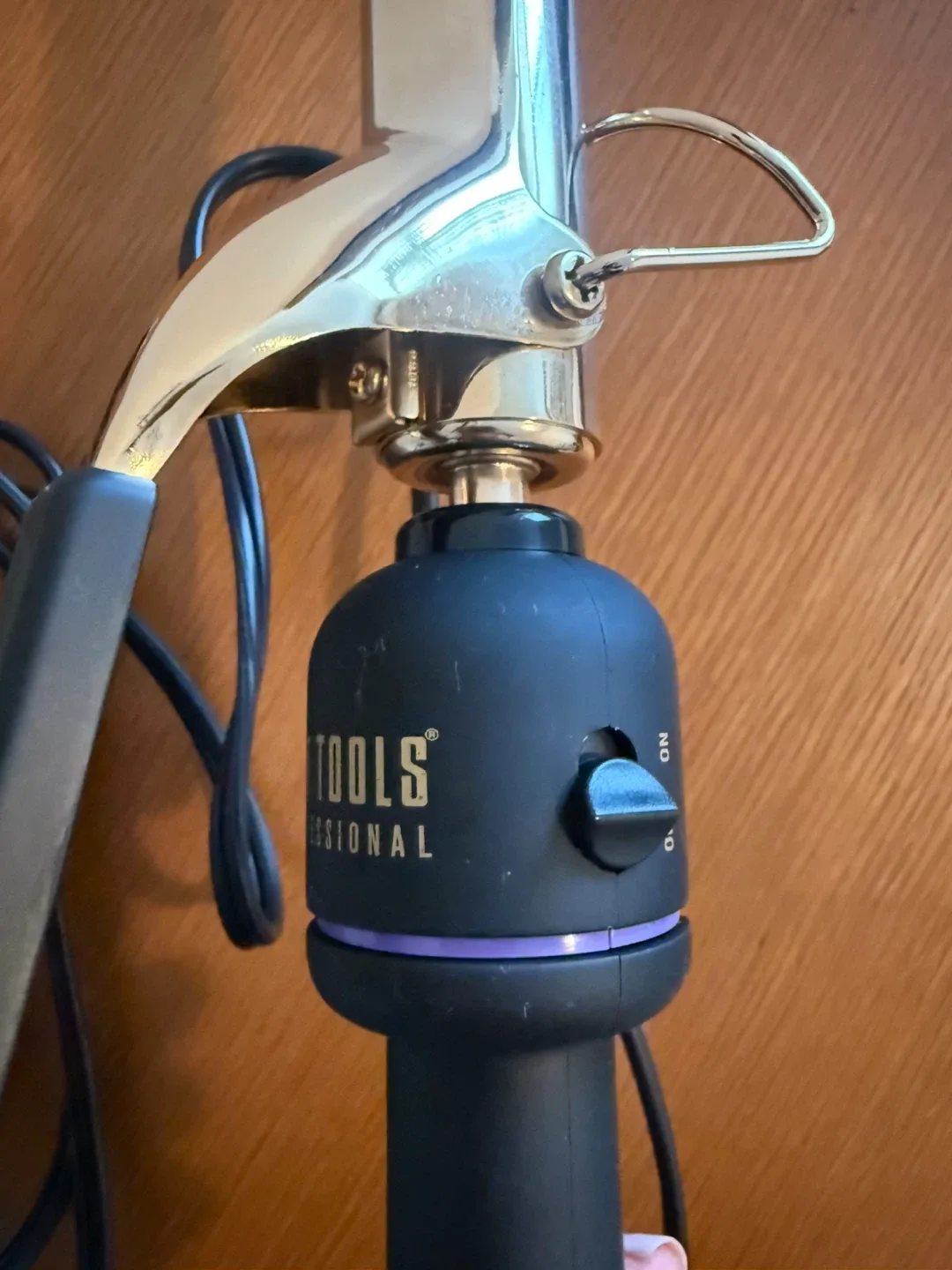 Hot Tools Professional Curling Iron image indicator(3)