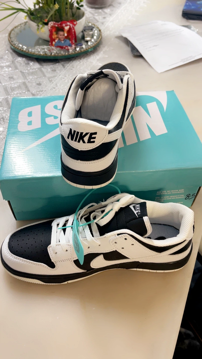 Nike SB Dunk Low Black White Panda - photo 3