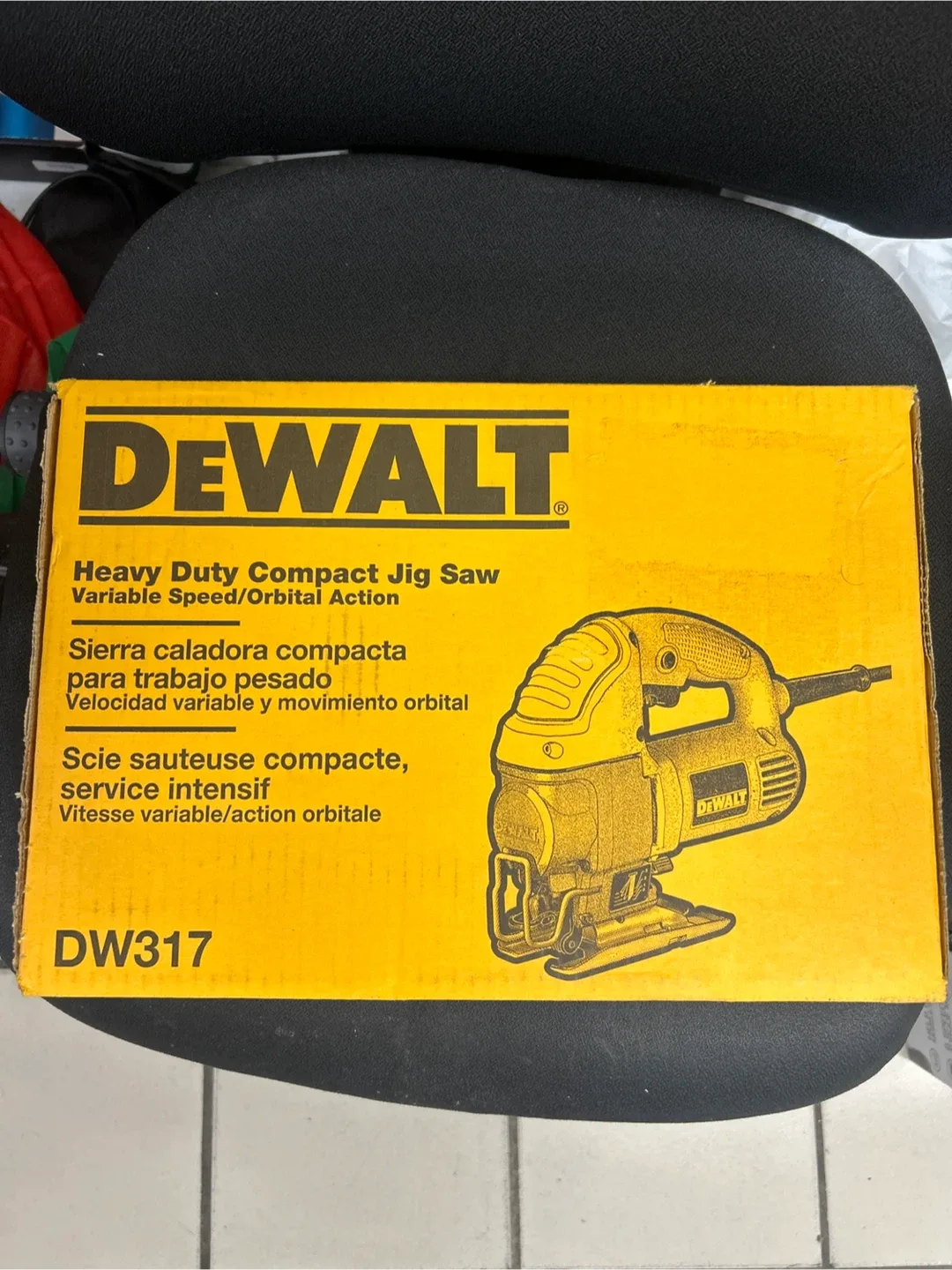 DEWALT Heavy Duty Compact Jig Saw DW317