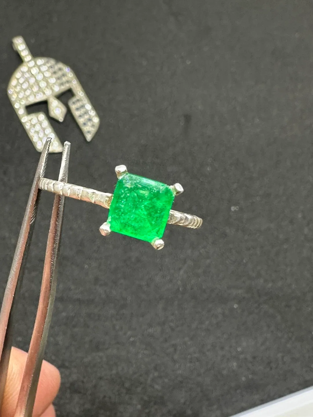 Emerald & Sterling Silver Ring image indicator(6)