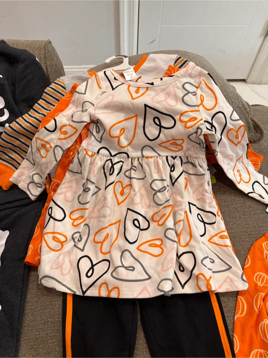 Cat & Jack Halloween Outfit - Skeleton image indicator(4)