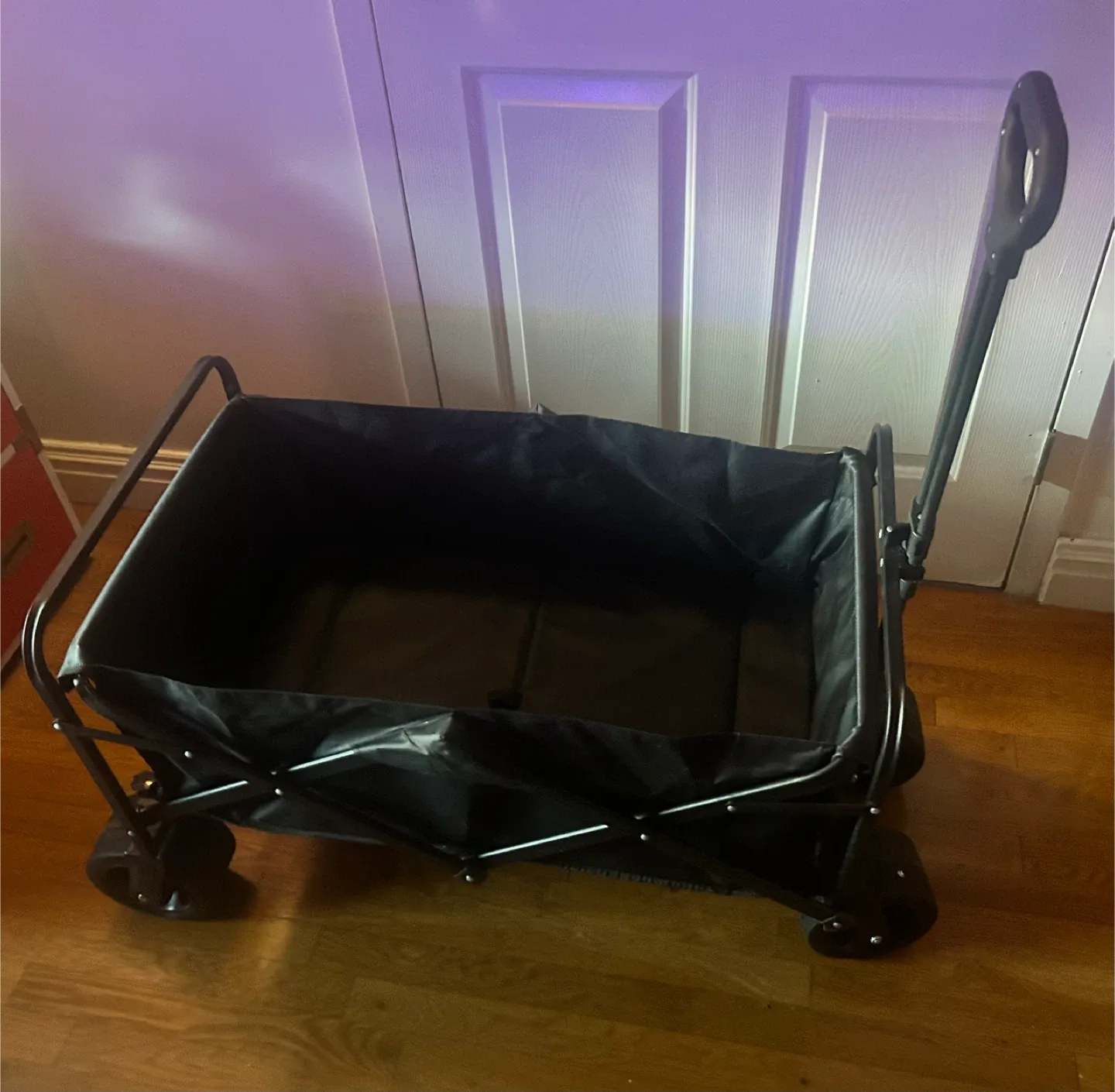 Collapsible/Folding Beach Wagon (Like New) image indicator(5)