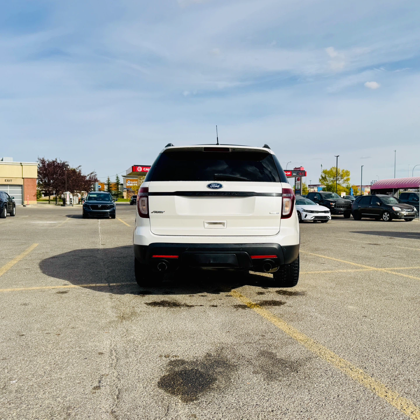 2015 Ford Explorer Sport AWD (Fully Loaded) - photo 5