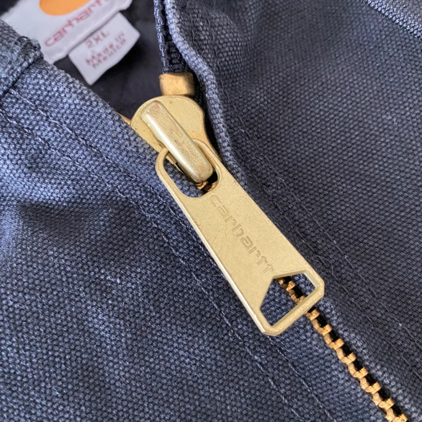 Carhartt Hooded Jacket / The Active Jacket w/ Quilted Lining image indicator(7)