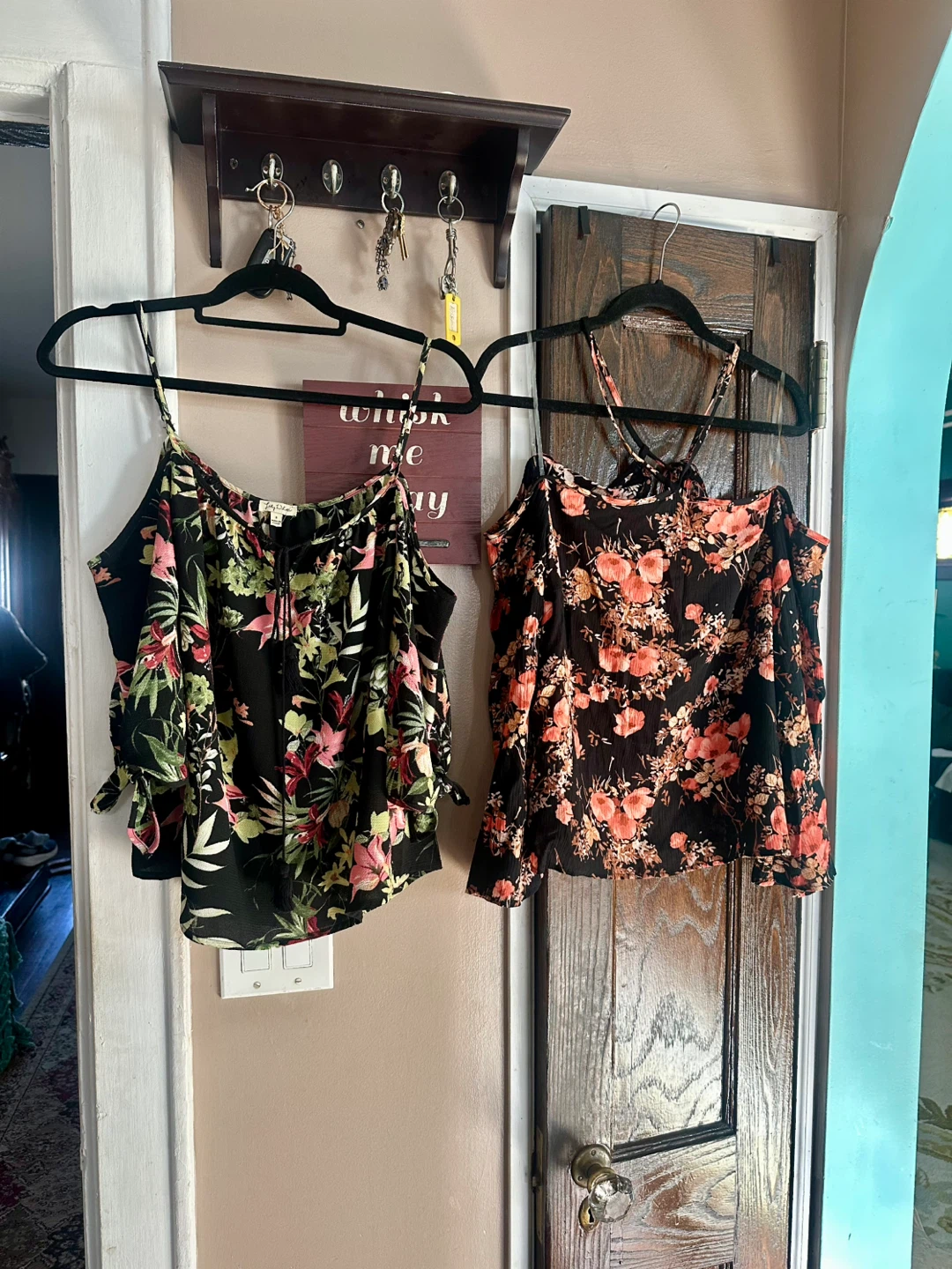 Floral Print Tank Tops - Set of 2