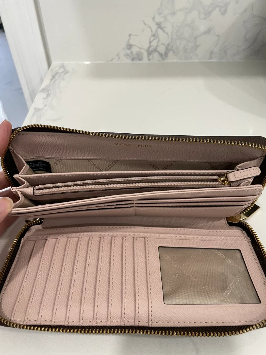 Michael Kors Brown Wallet image indicator(3)