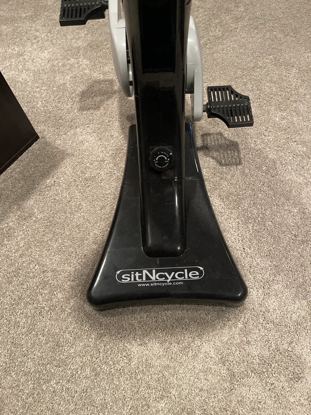 SitNcycle Exercise Bike - Black image indicator(2)