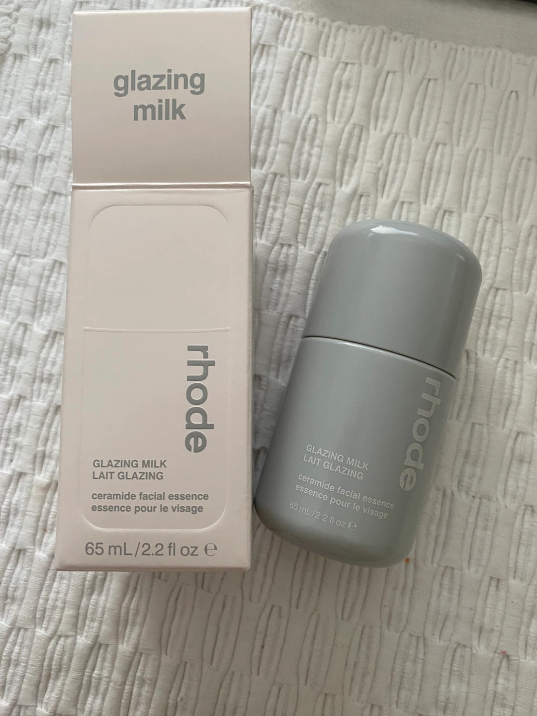 Rhode Glazing Milk Ceramide Facial Essence - photo 2
