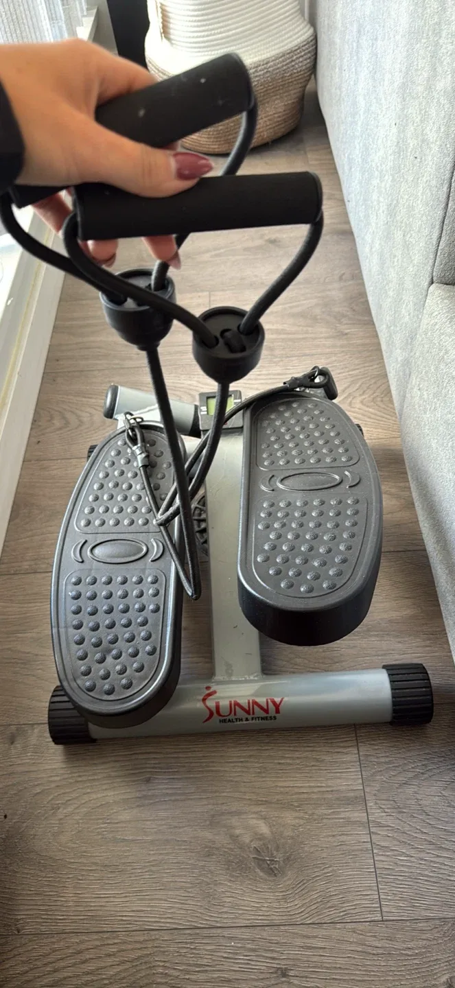 Sunny Health & Fitness Mini Stepper image indicator(2)