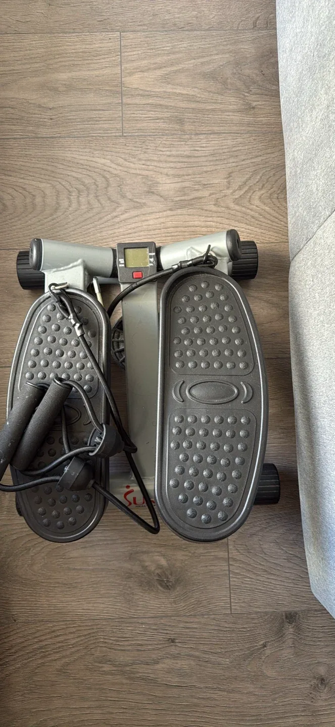 Sunny Health & Fitness Mini Stepper image indicator(3)