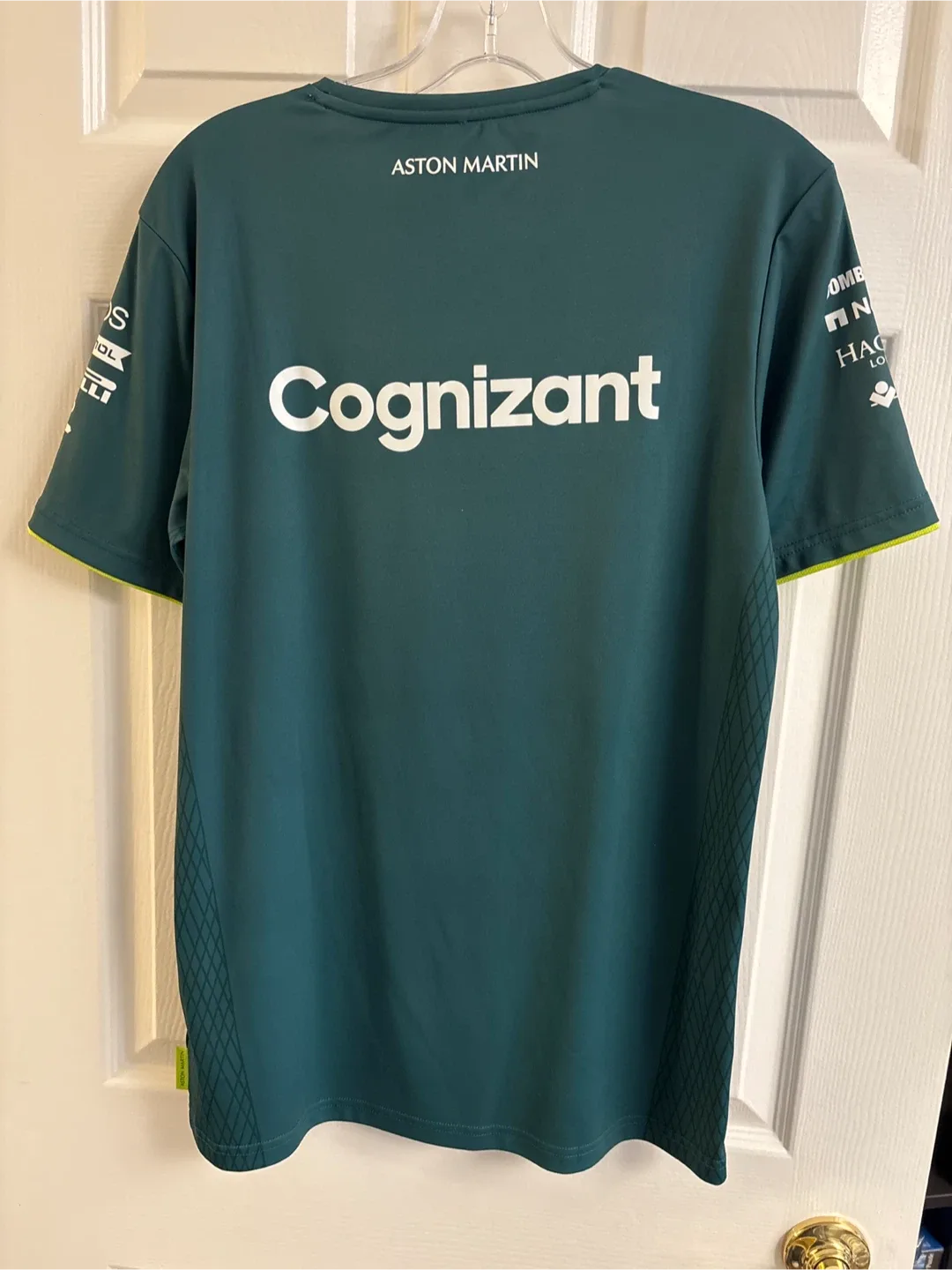 Aston Martin F1 Team T-Shirt - Size M image indicator(2)