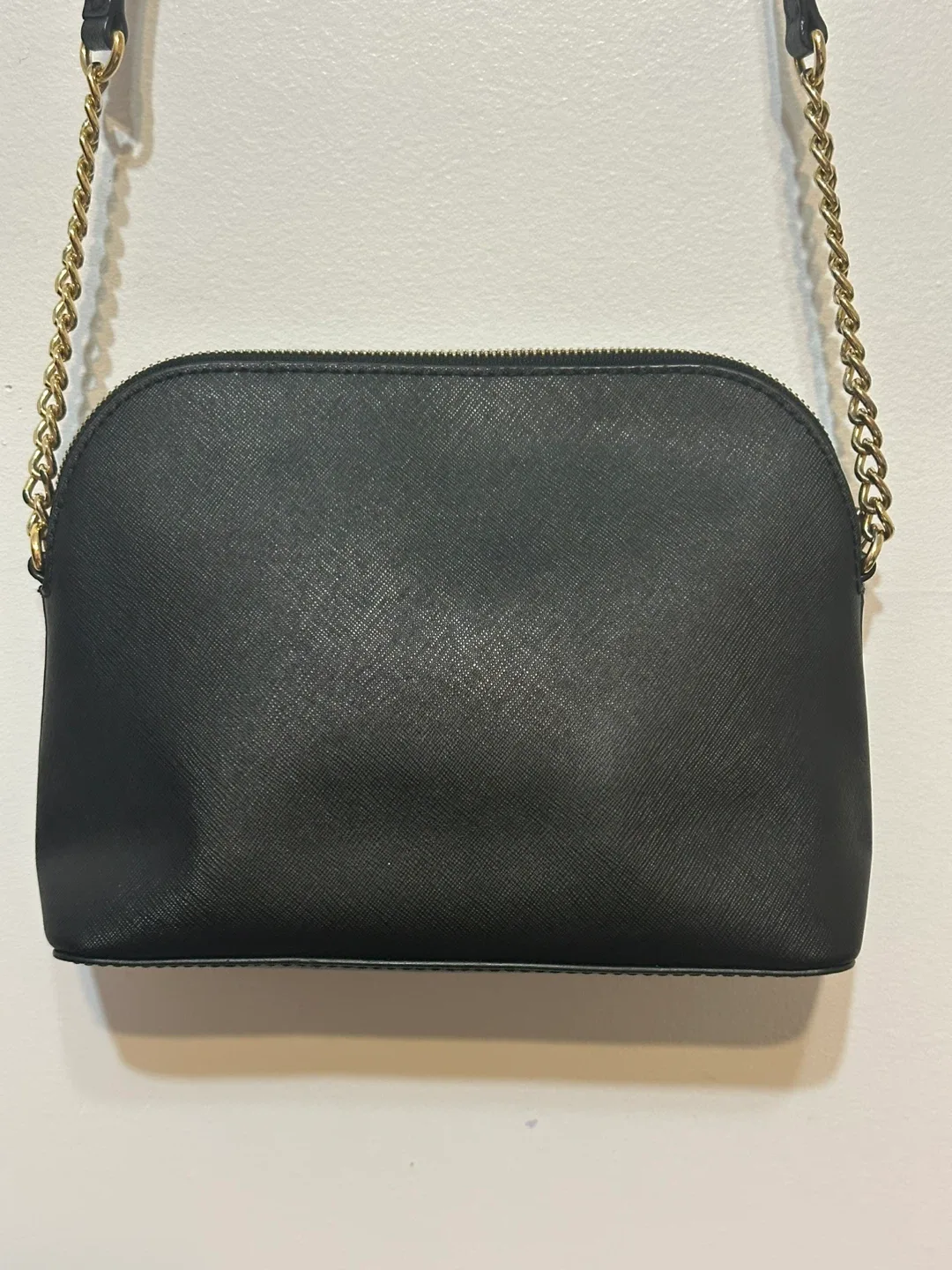 Michael Kors Black Crossbody Bag image indicator(4)
