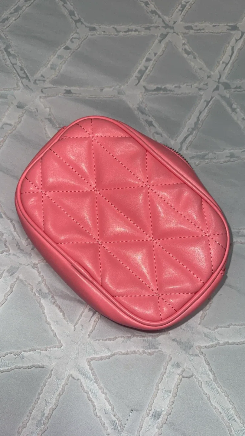 Pink Quilted Crossbody Bag image indicator(2)