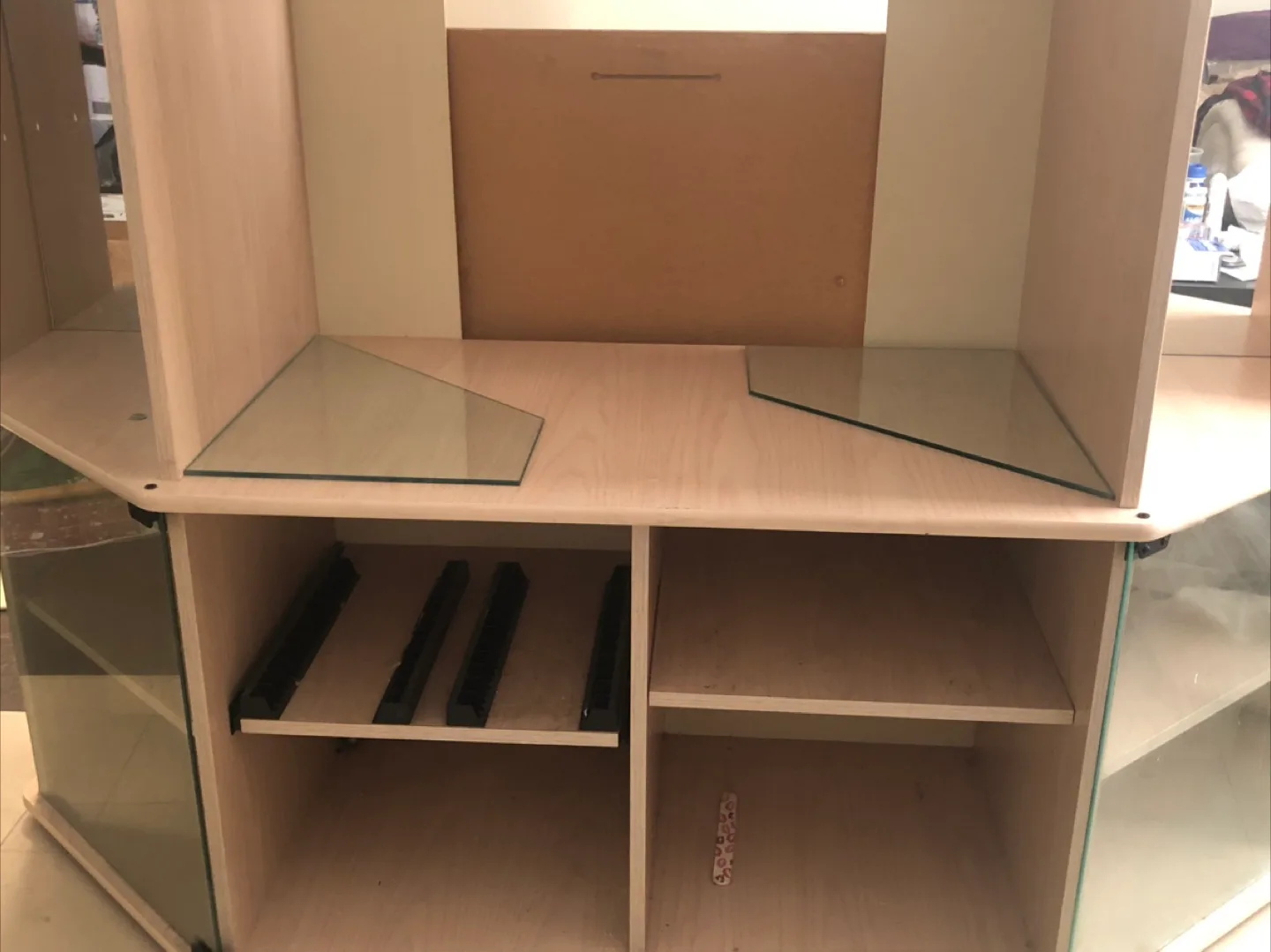 Corner TV Stand with Glass Shelves image indicator(2)