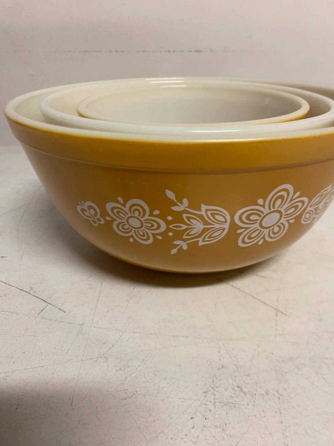 Vintage Pyrex Mixing Bowl Set