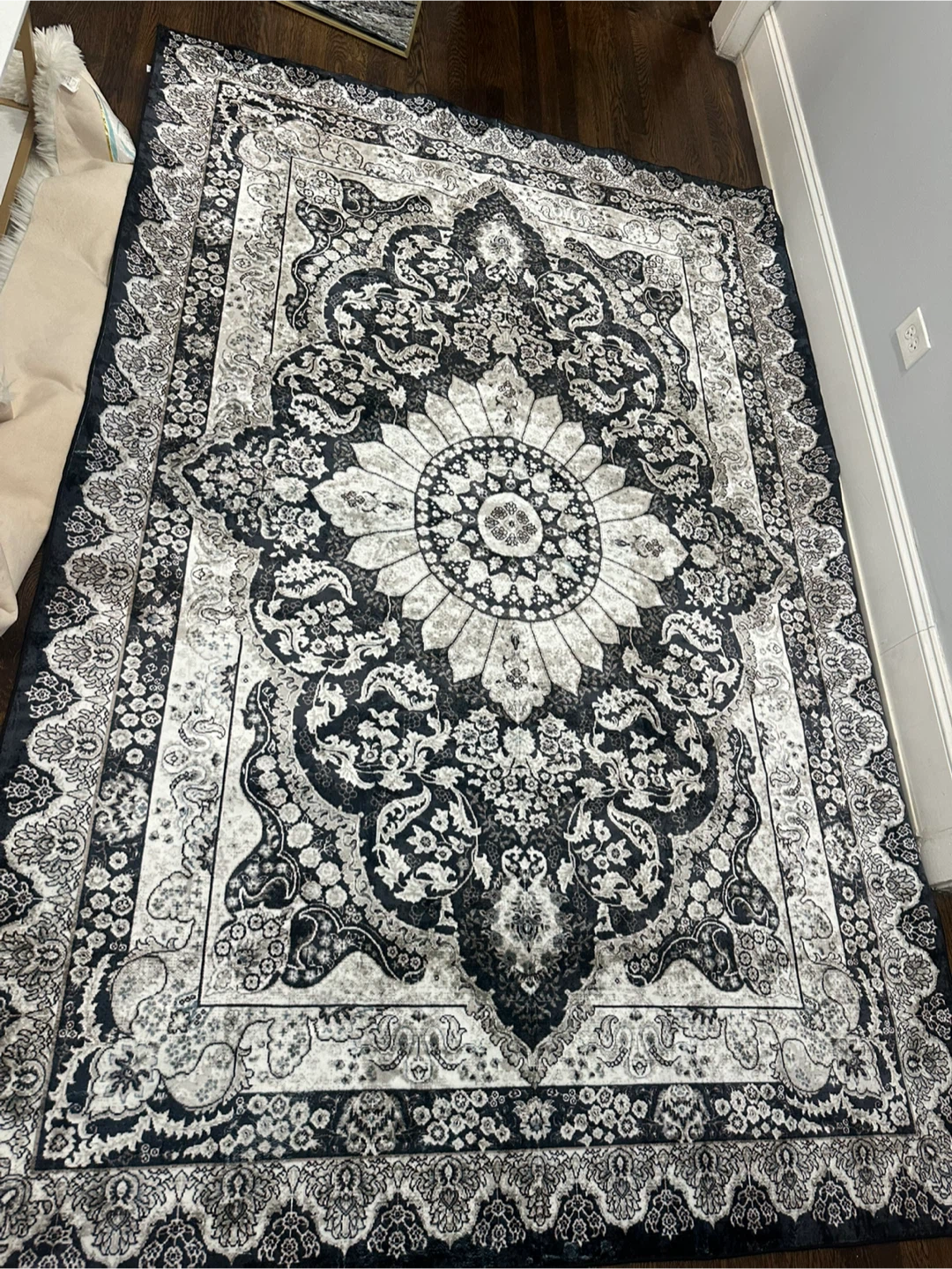 Floral Pattern Area Rug
