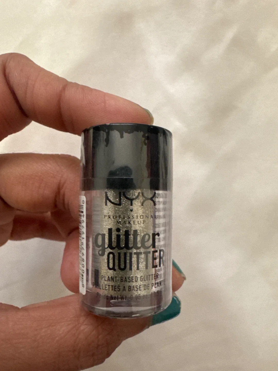 NYX Glitter Quitter Plant-Based Glitter image indicator(3)