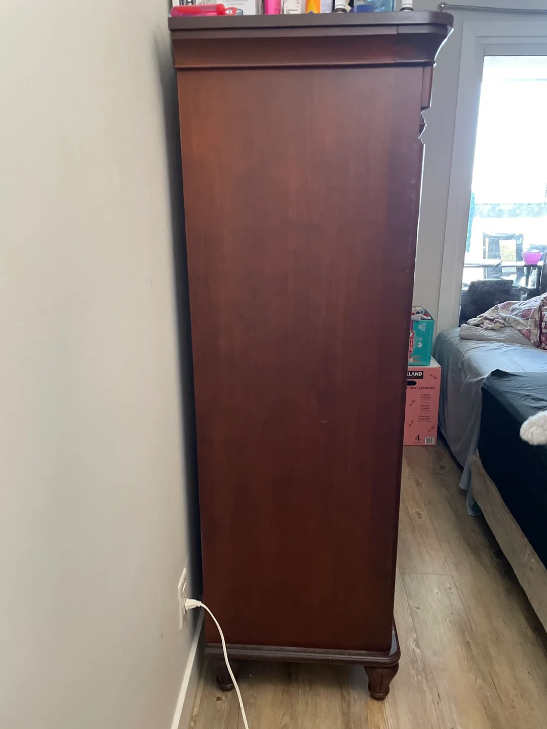 Dark Wood Dresser with Cabinet image indicator(3)