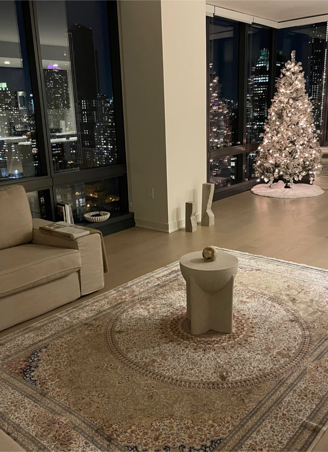 Modern Side Table (15") - photo 4