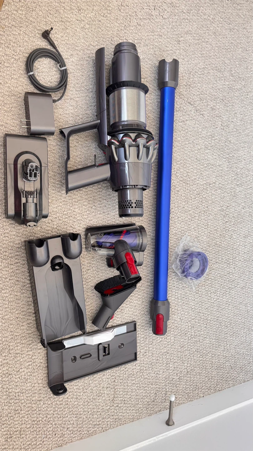 Dyson V11 Origin Cordless Vacuum - photo 2
