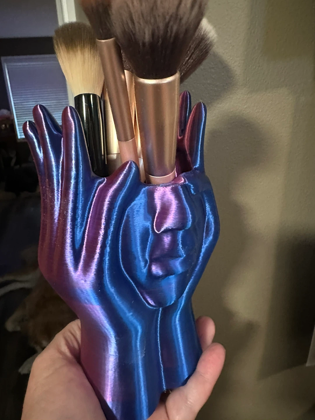 Makeup brush holder - photo 3