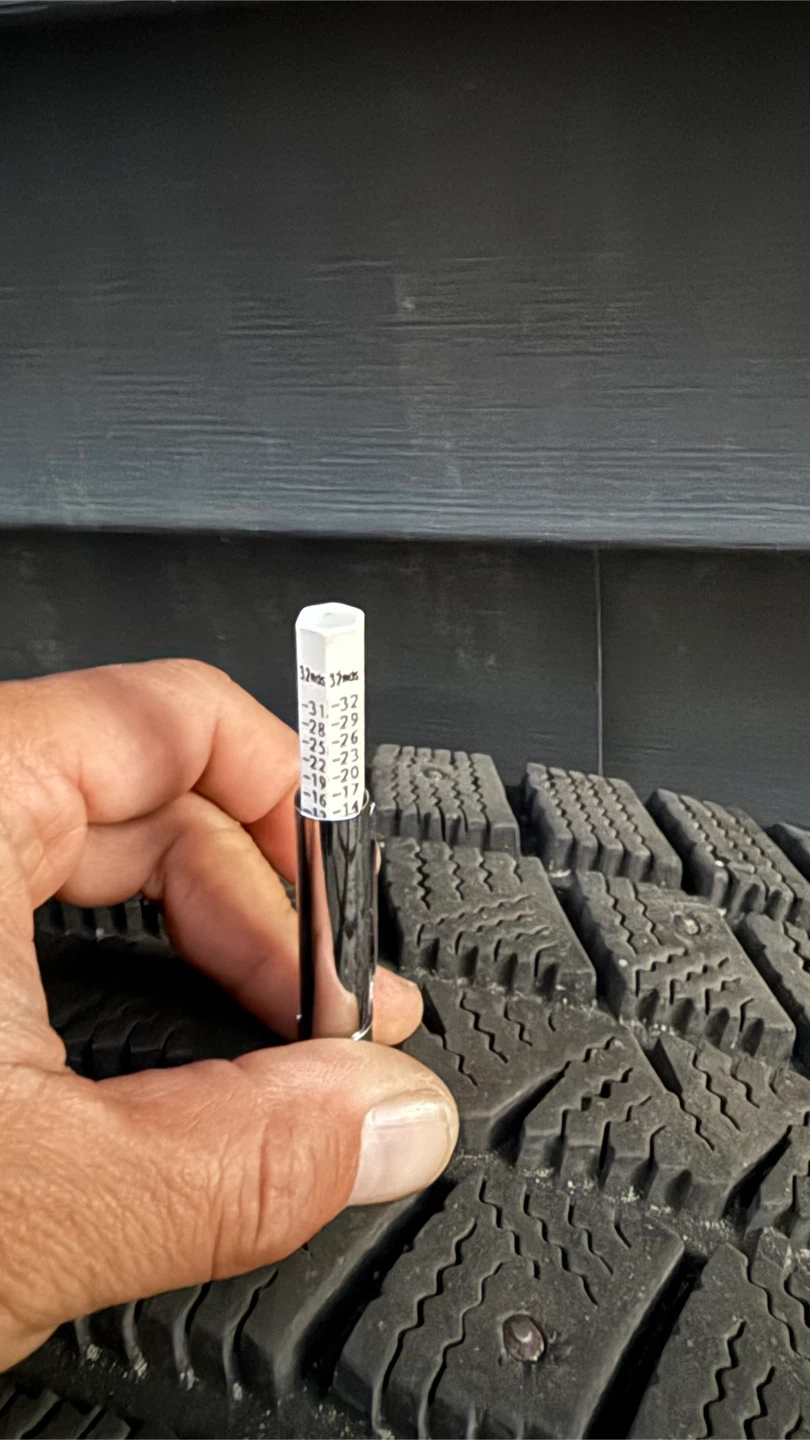 Goodyear Winter Tires on Rims - 245/60R18 - photo 4