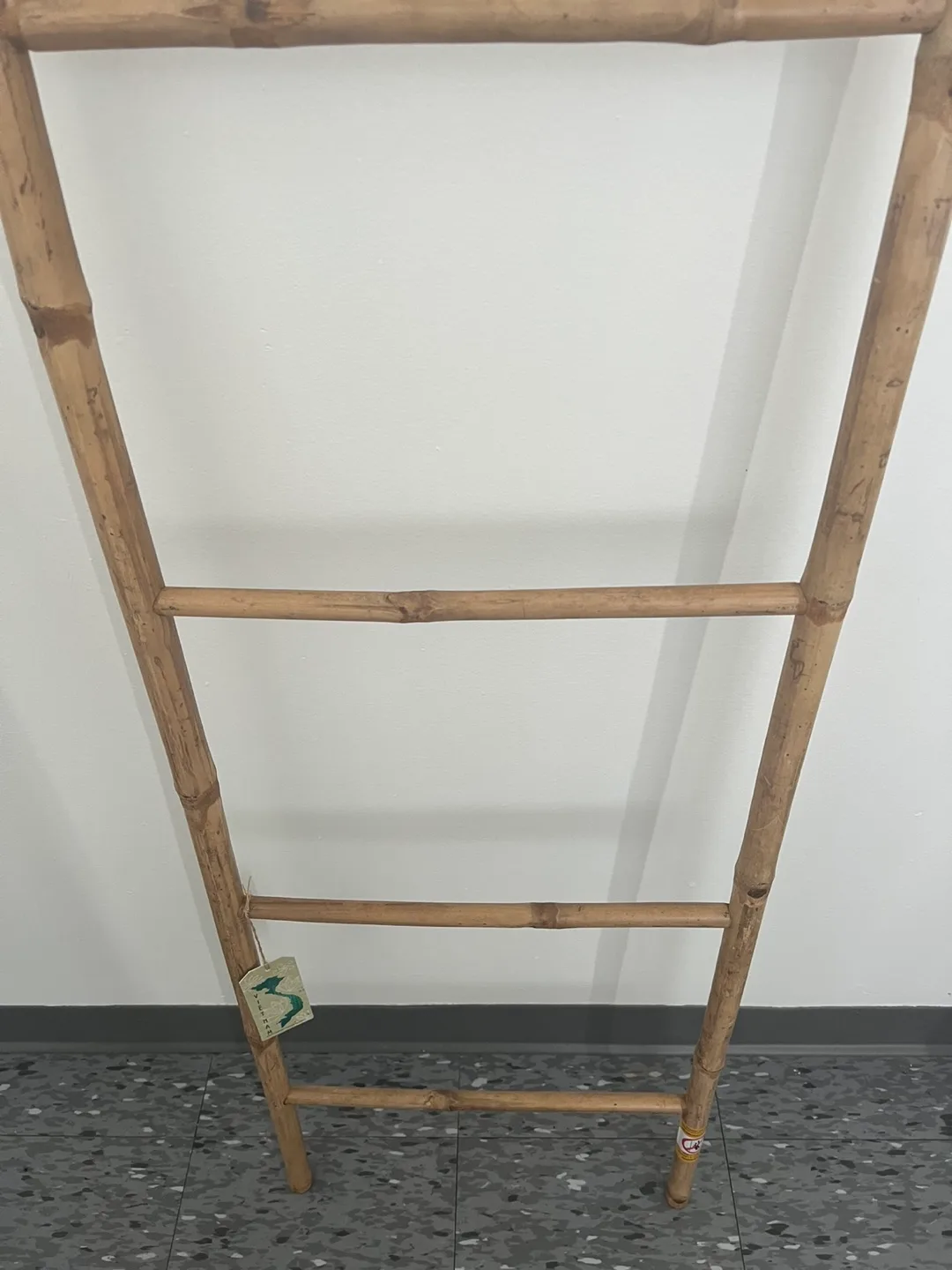 Bamboo Decorative Ladder image indicator(2)
