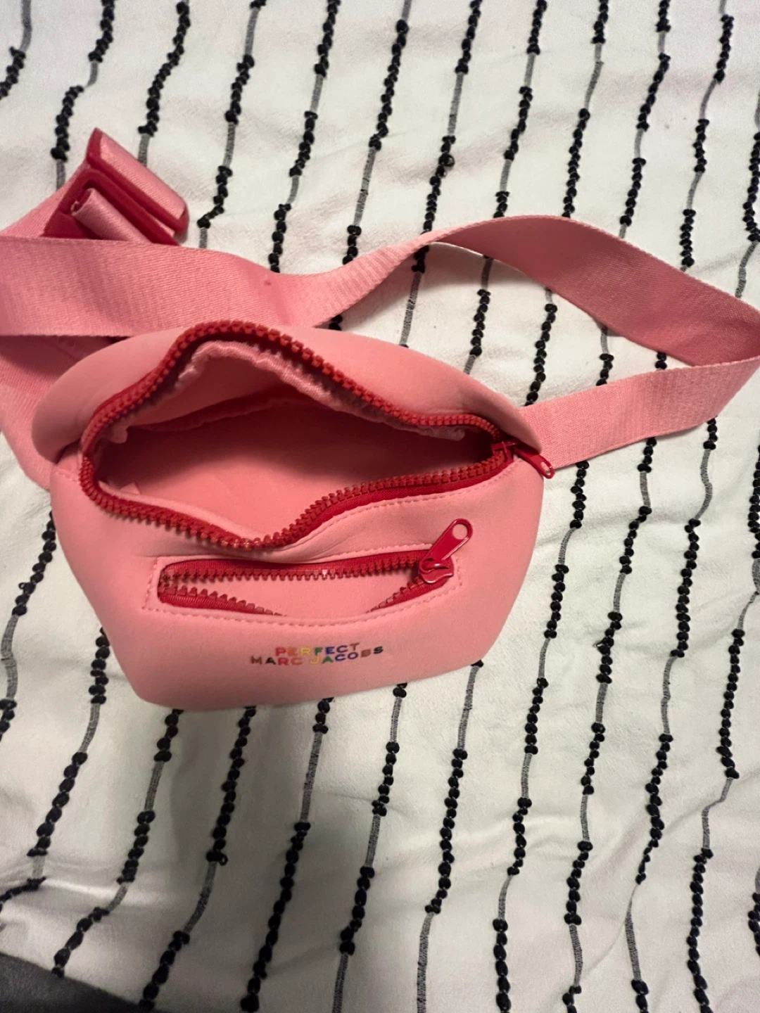Marc Jacobs Perfect Pink Belt Bag - photo 5