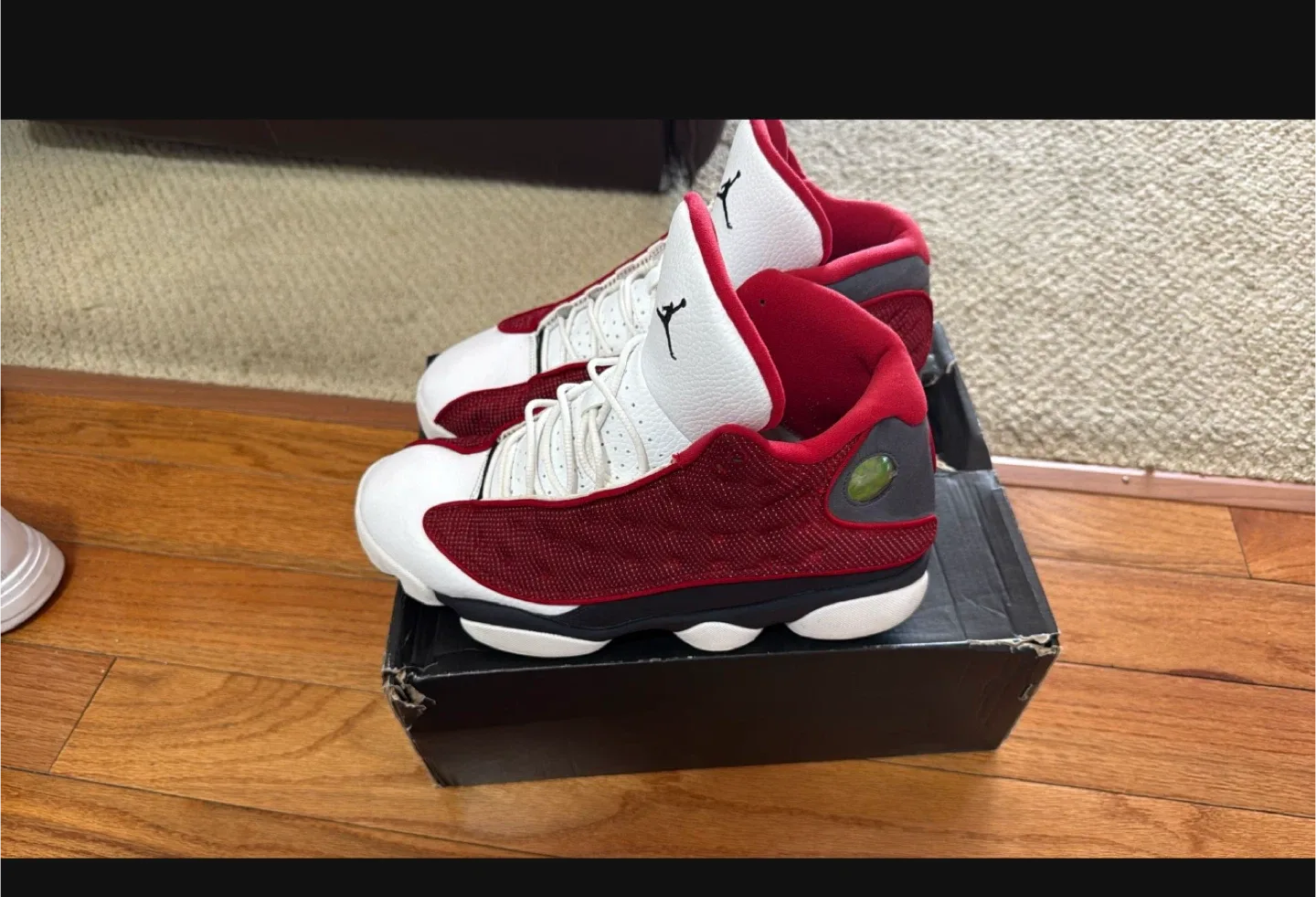 Air Jordan 13 Retro Red Flint thumbnail