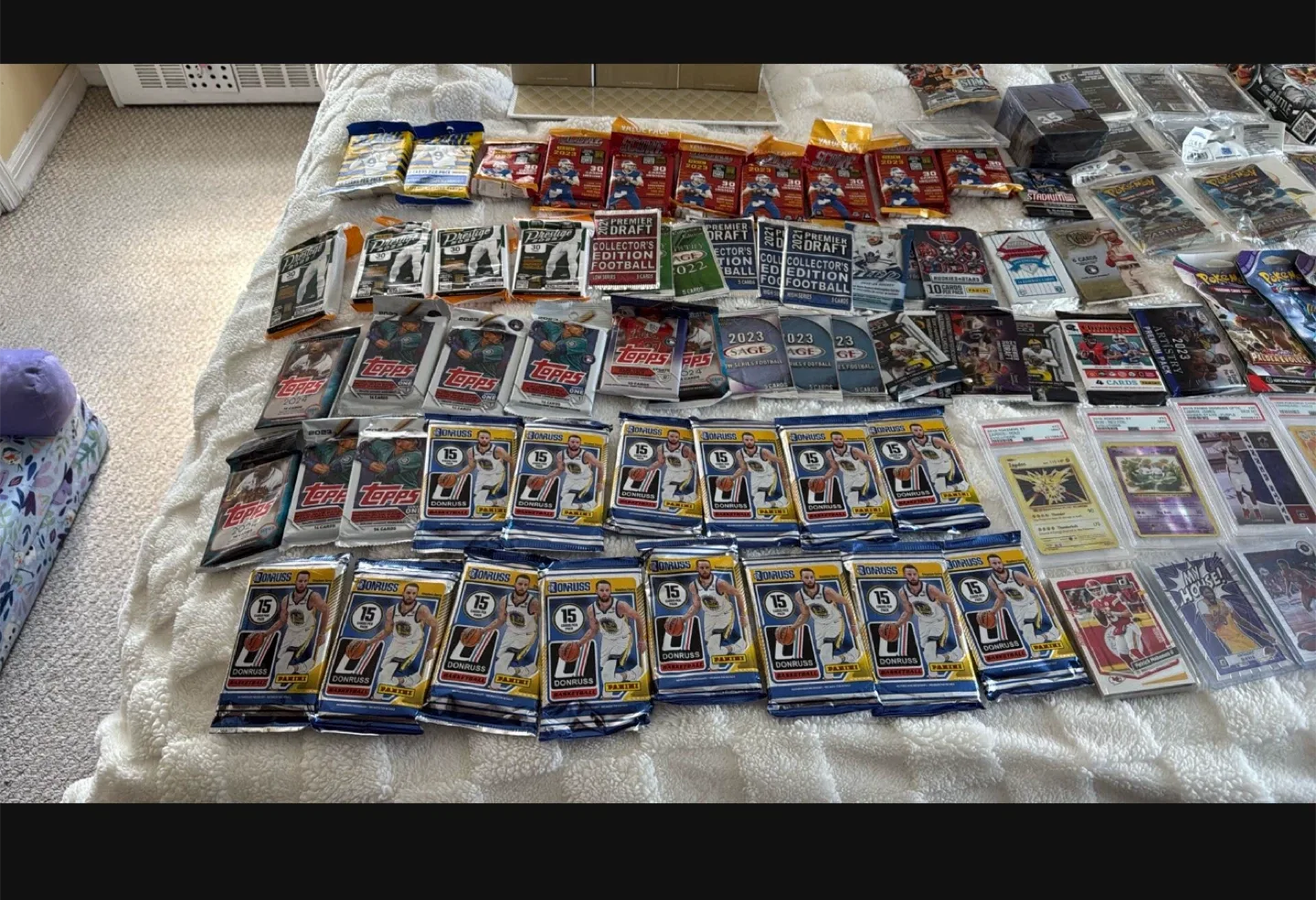 Mixed Lot of Sports & Pokemon Trading Cards image indicator(4)
