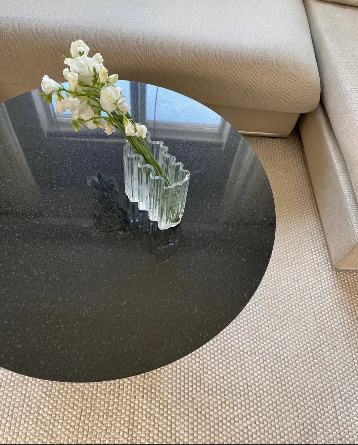 Granite Black Coffee Table - photo 2