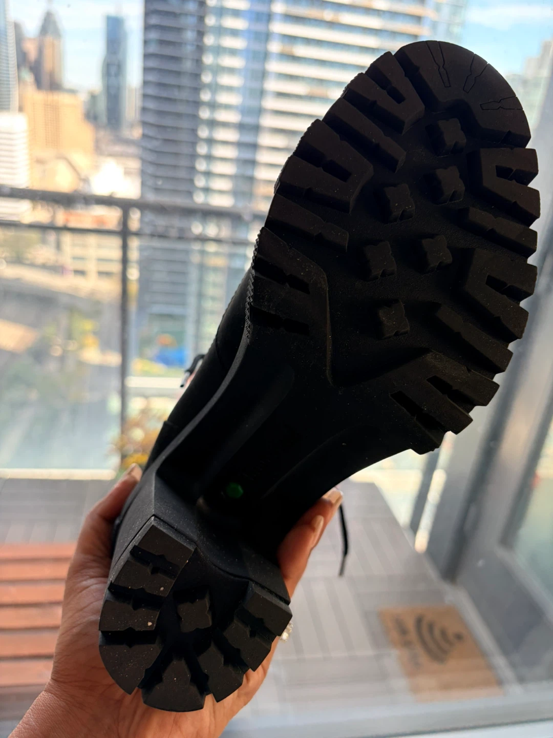 Timberland Lana Point Black Nubuck Boots - Size 9 - photo 2