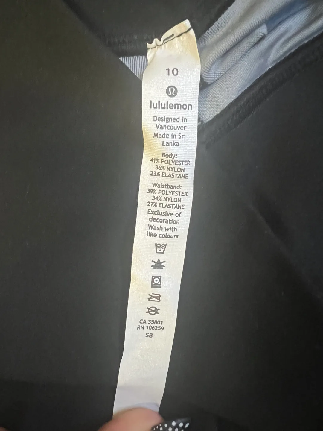 Lululemon Mapped Out HR Tight 28" Black - Size 10 image indicator(3)