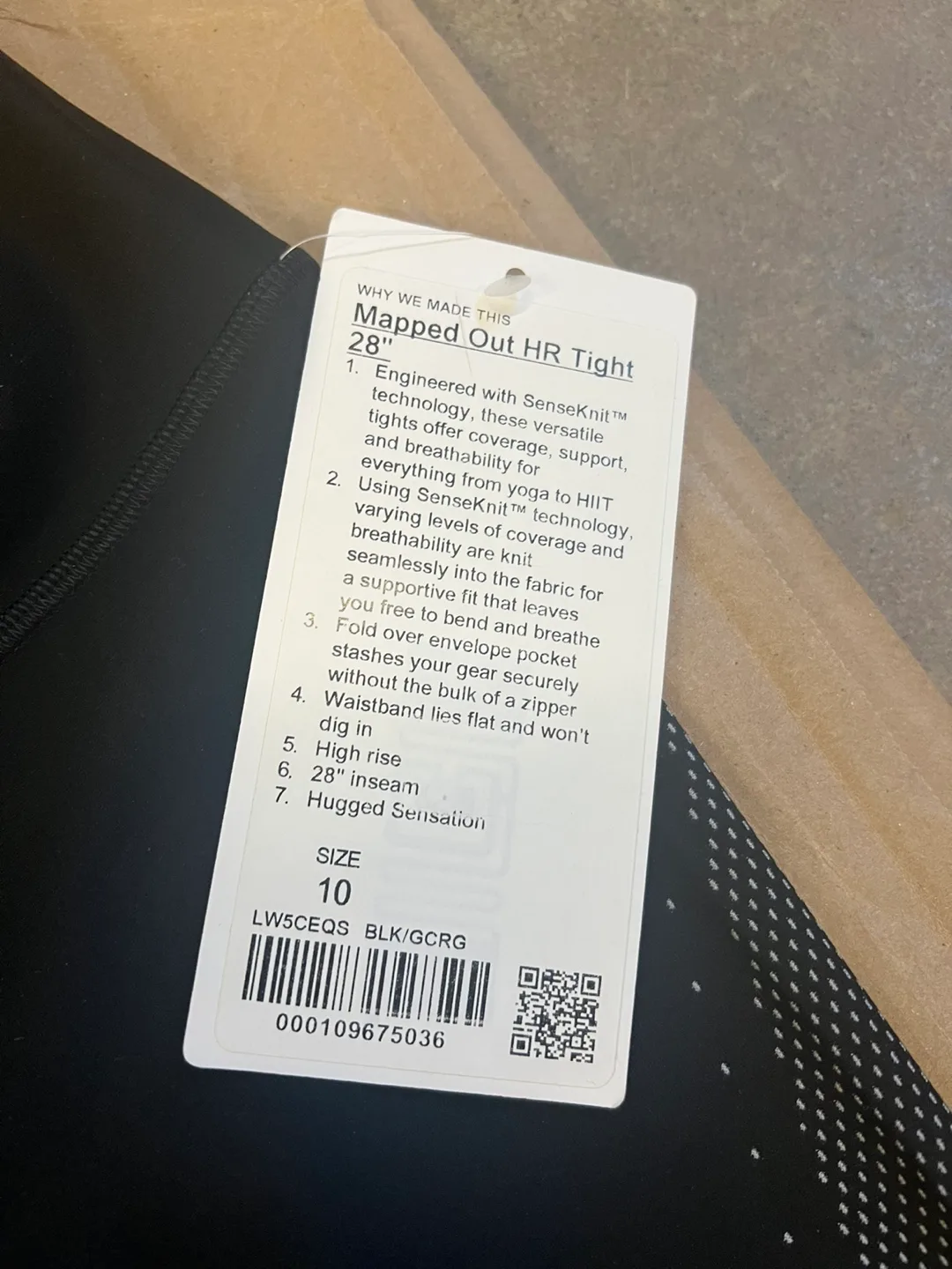 Lululemon Mapped Out HR Tight 28" Black - Size 10 image indicator(4)