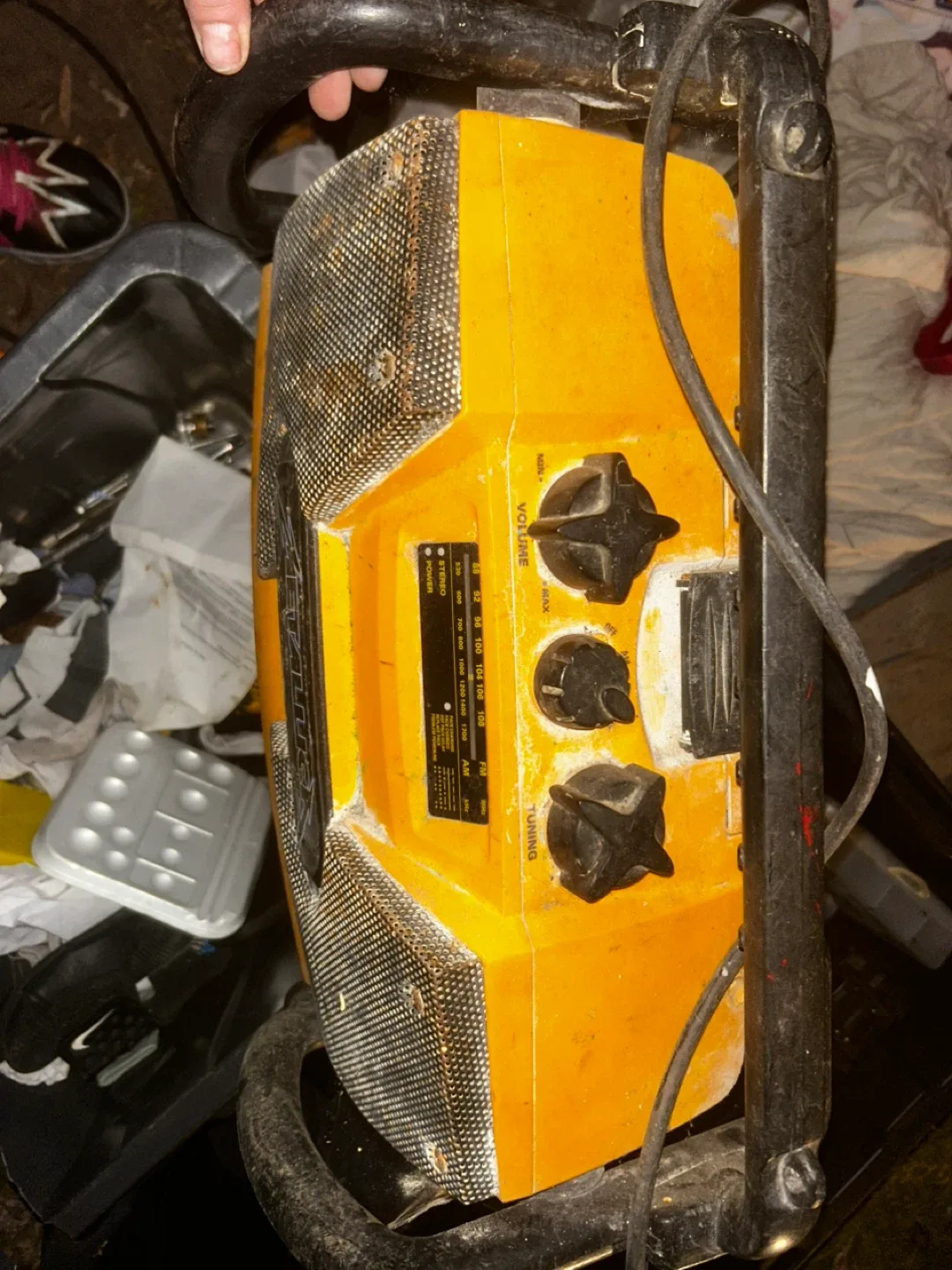 Dewalt Job Site Radio thumbnail