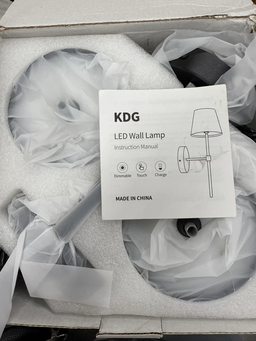 KDG set of 2 wall sconces. Rechargeable image indicator(9)