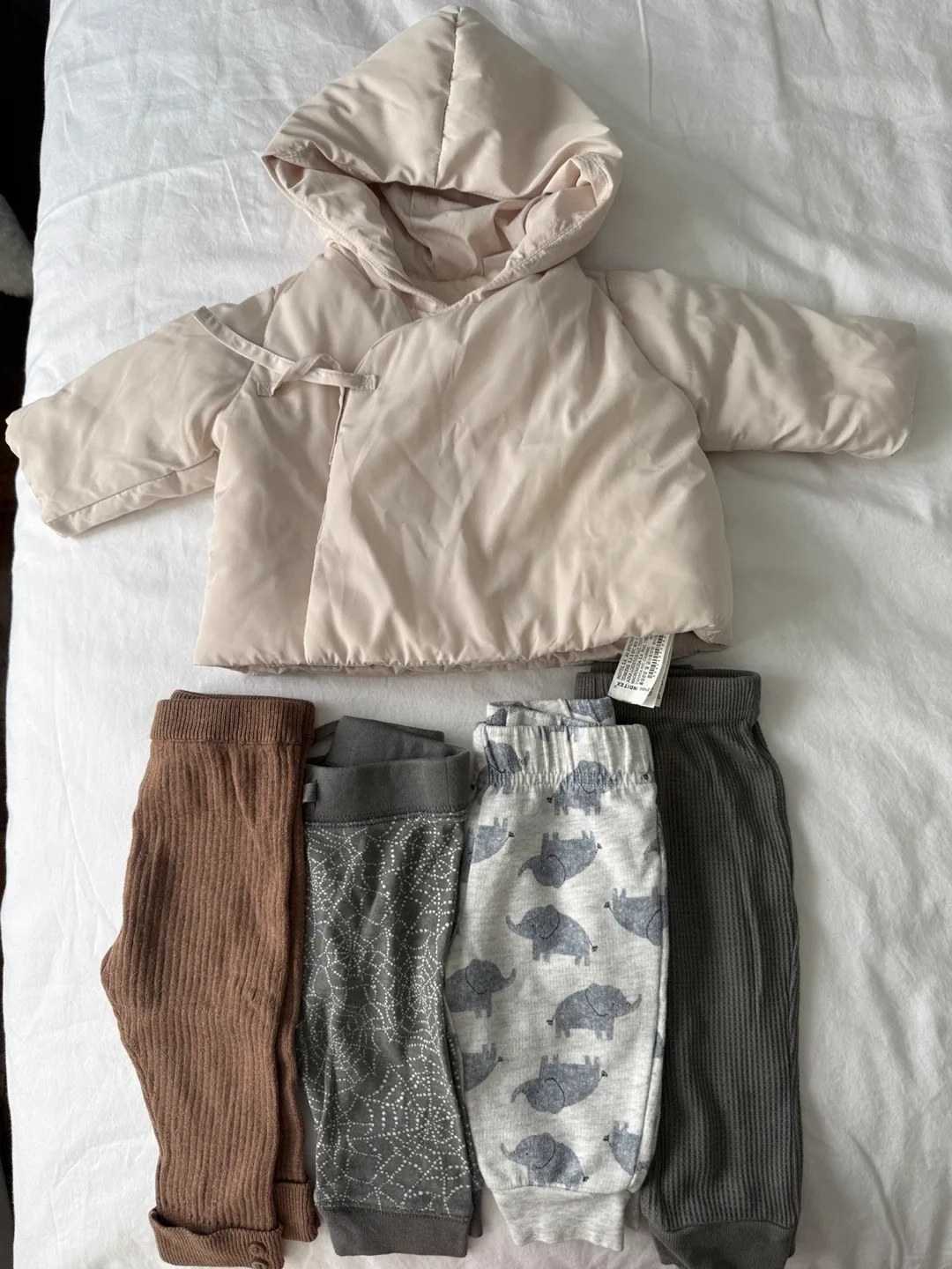Baby jacket and leggings (Size 0-3 Months) thumbnail