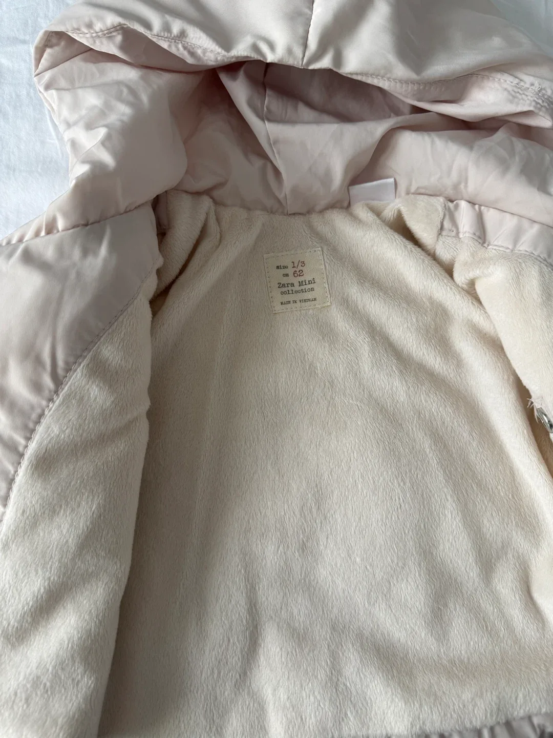 Baby jacket and leggings (Size 0-3 Months) image indicator(2)