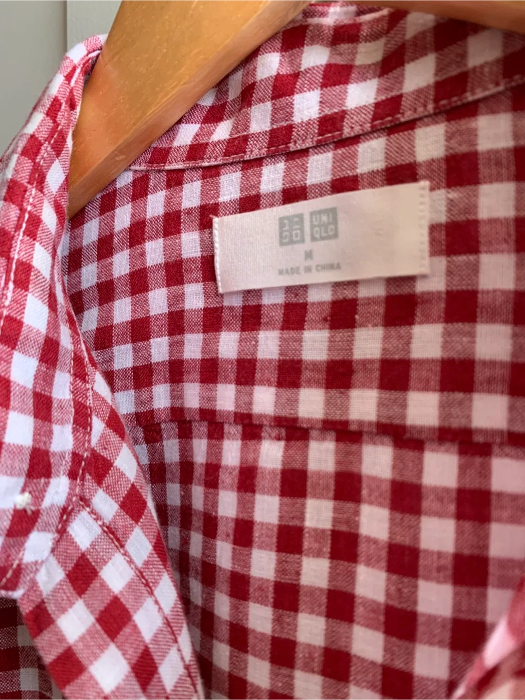 Uniqlo 100% Hemp Men’s Shirt - Size M image indicator(6)