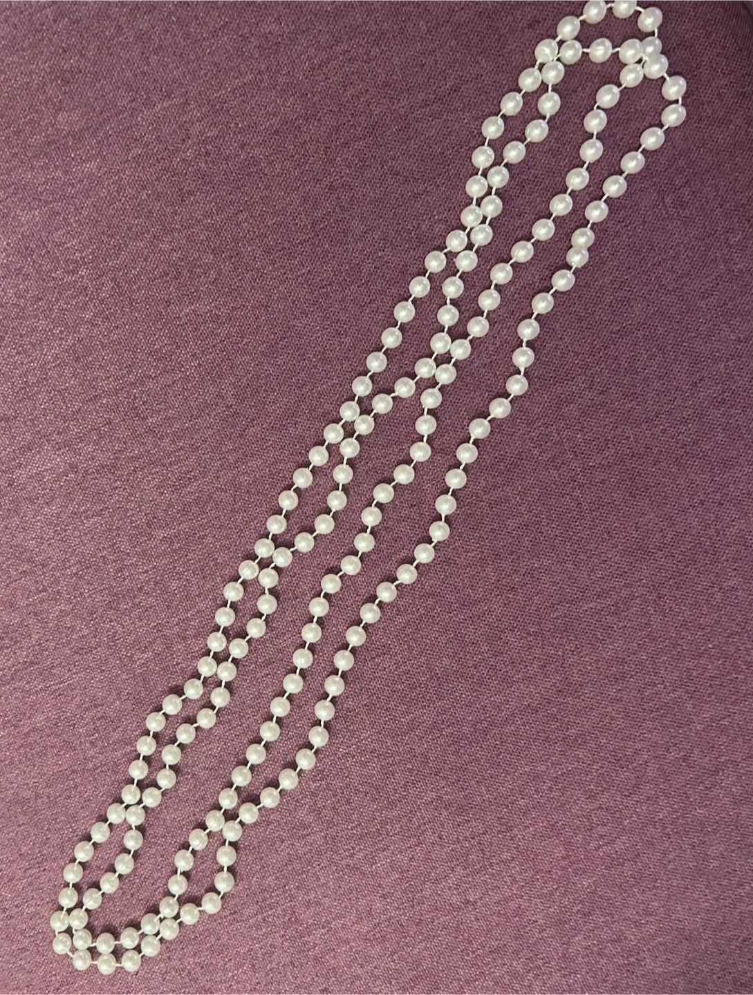 Halloween costume jewellery: Pearl Necklace image indicator(3)