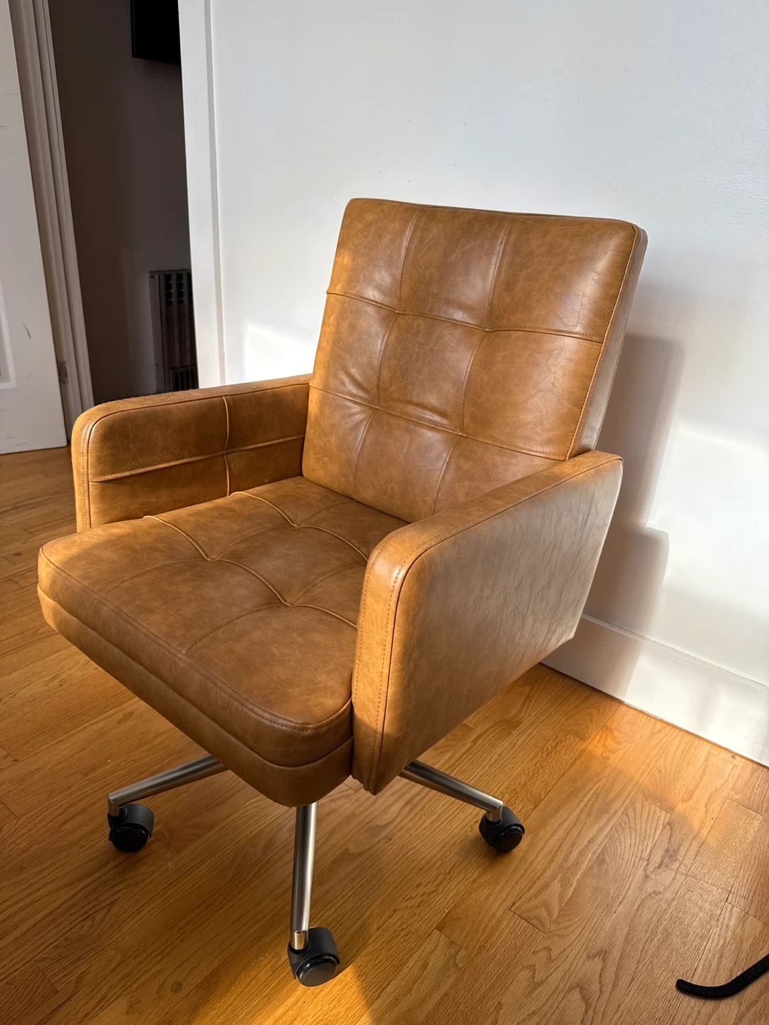 Mid Century Modern Leather Swivel Office Chair