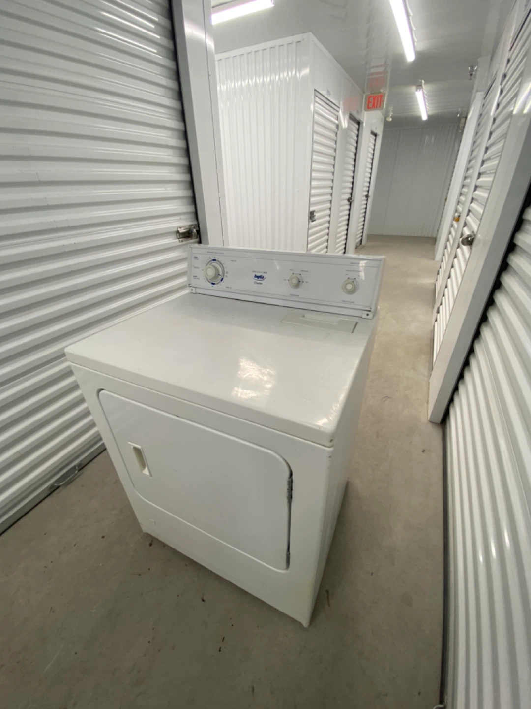 INGLIS WHITE GAS DRYER - photo 3