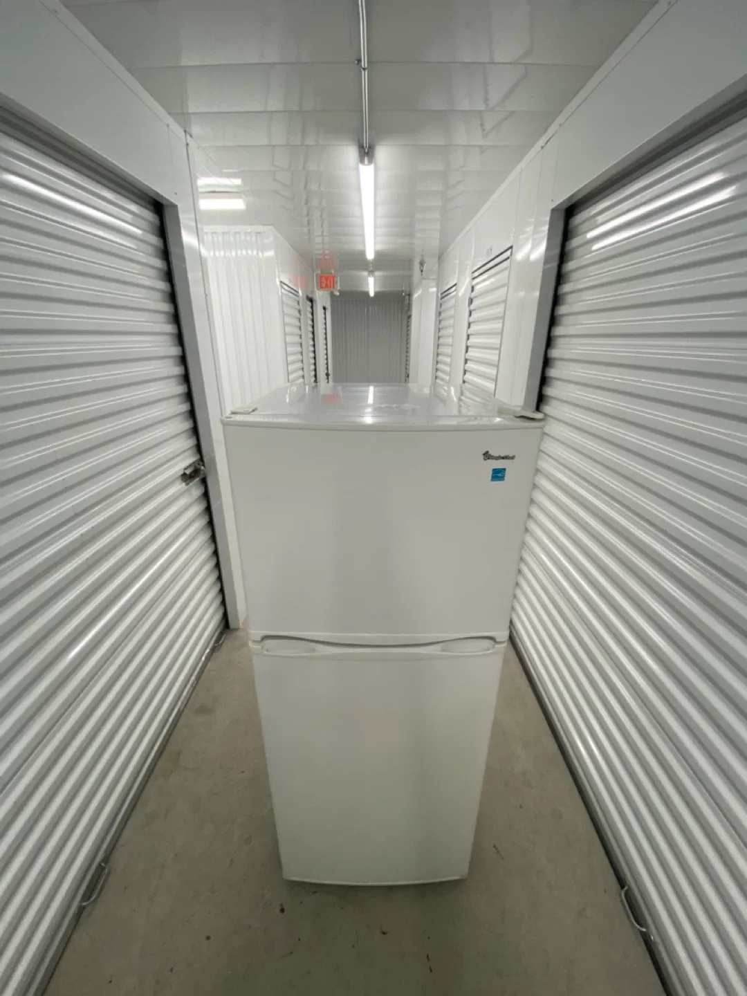 Whirlpool White Fridge 24 inch image indicator(9)