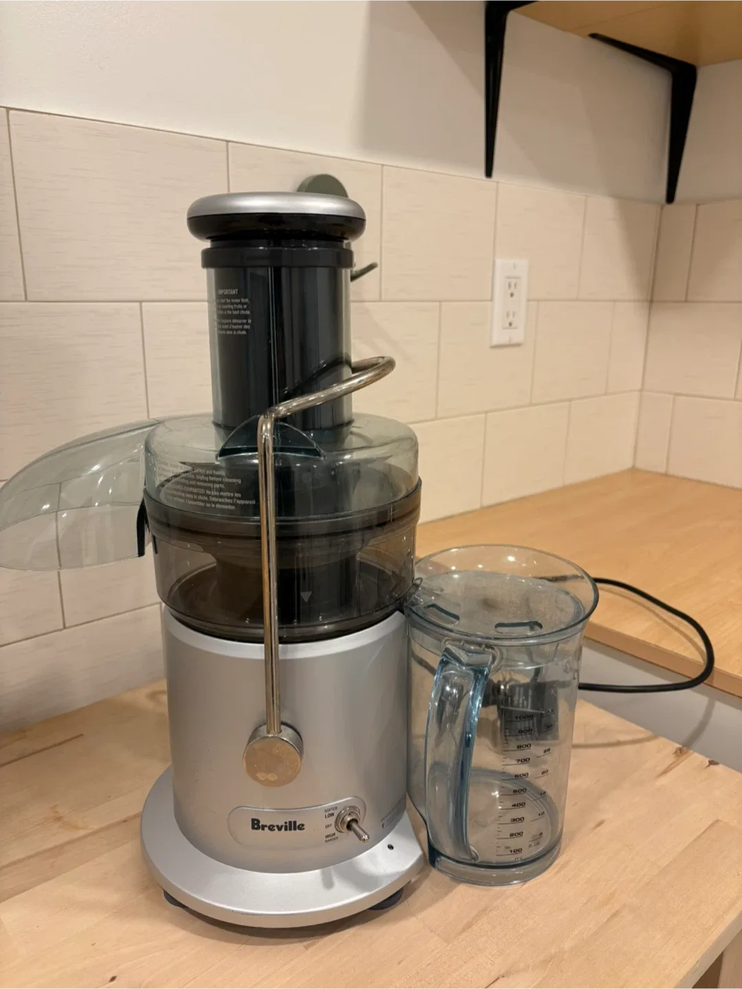 Breville Juice Fountain Juicer thumbnail