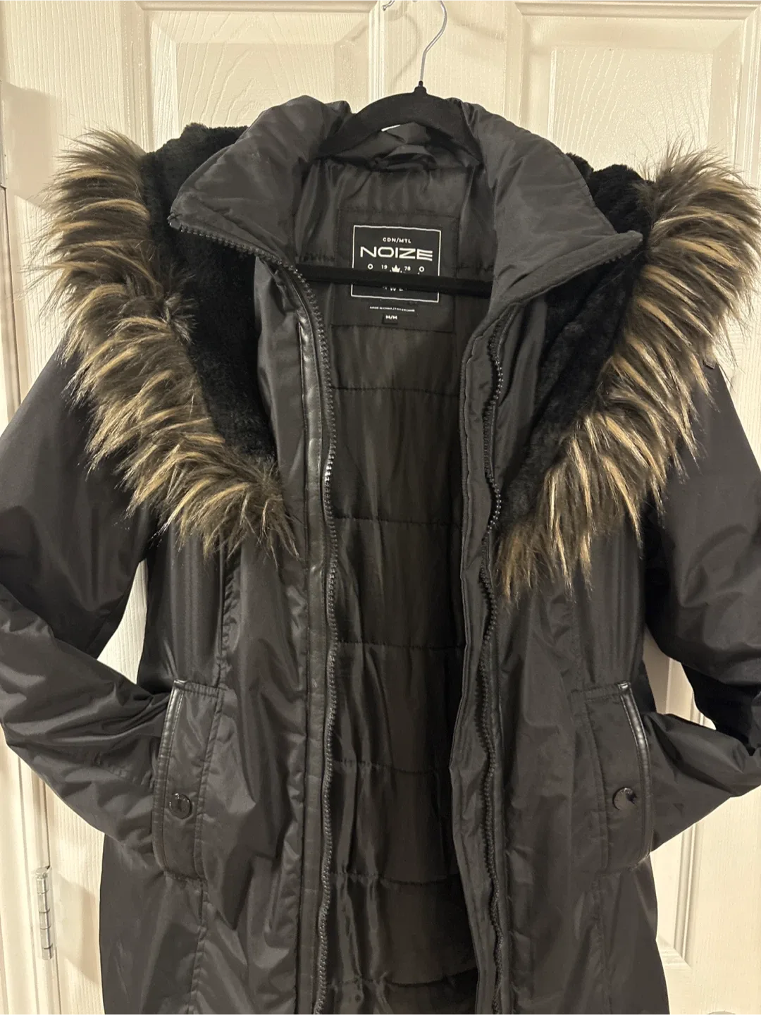 Noize Black Winter Coat - Size M/M image indicator(7)