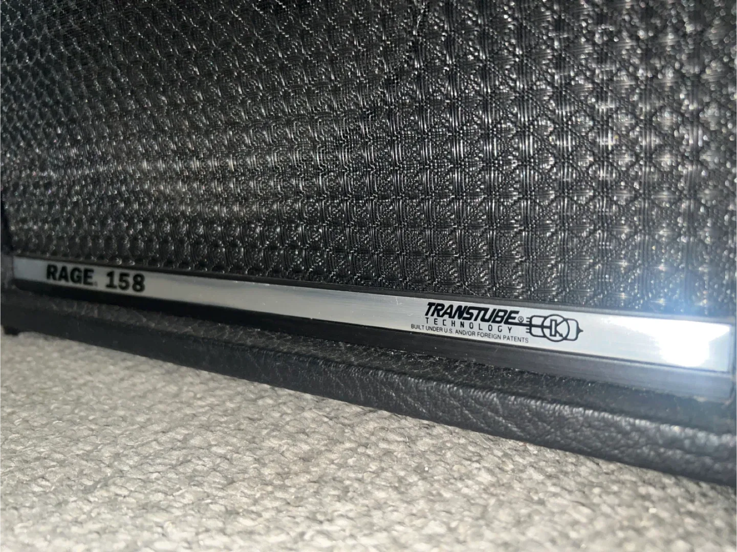 Peavey Rage 158 Transtube Guitar Amplifier image indicator(2)