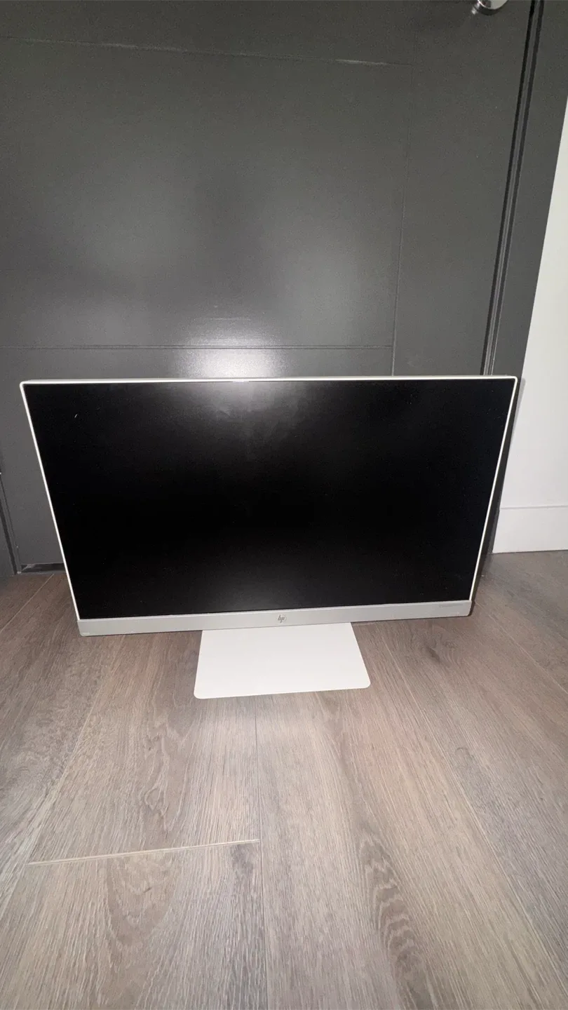 HP Pavilion 23xi Monitor — Great Condition!