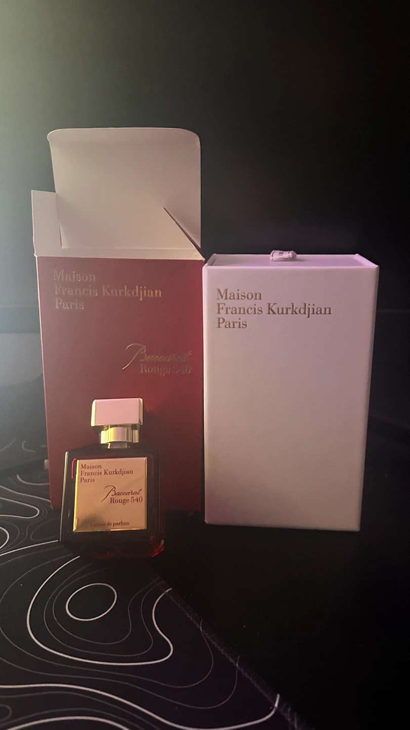 mfk baccarat rouge 540 price is negotiable - photo 3