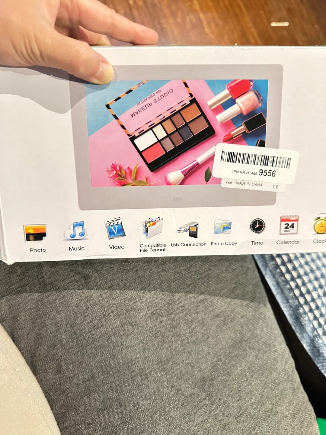 Digital Photo Frame - New in Box - photo 2