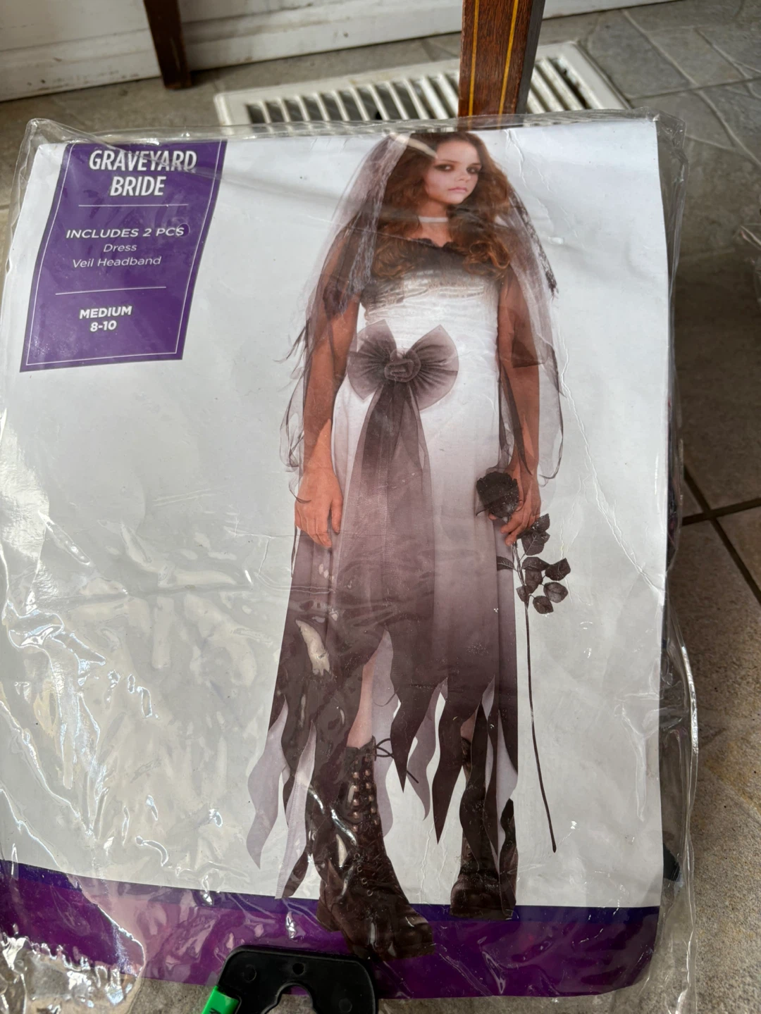 Graveyard Bride Costume - Medium (8-10) - photo 3